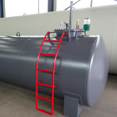 lagerbehaelter-heizoeltank-dieseltank-hvo-tankstelle