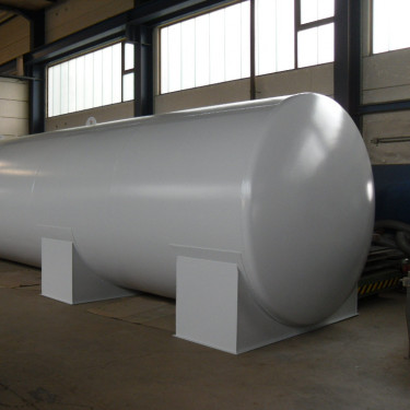 lagertank-lagerbehaelter-stahltank-dieseltank-heizoeltank